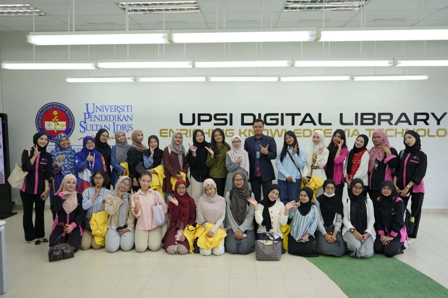 Program Di Upsi Perkuat Hubungan Akademik, 20 Mahasiswa FT UNNES Student Mobility ke ...